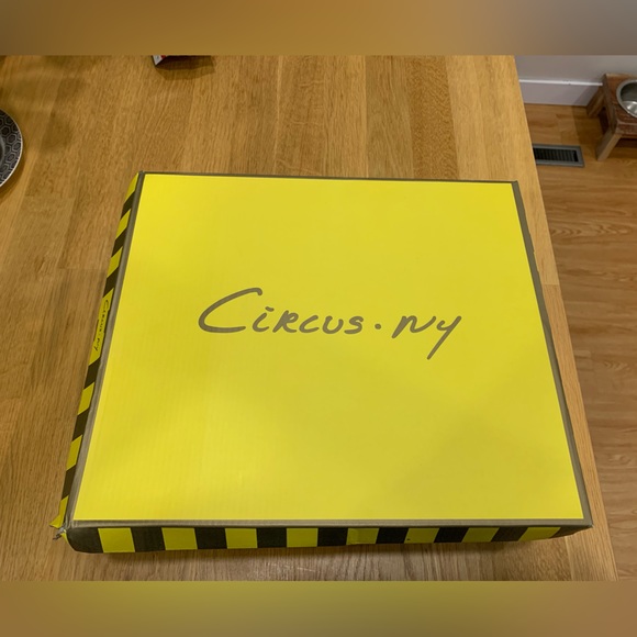 Circus. NY, the Ester Beaded Anklet Fisherman Platform Sandals in Citric Acid. - Picture 10 of 15